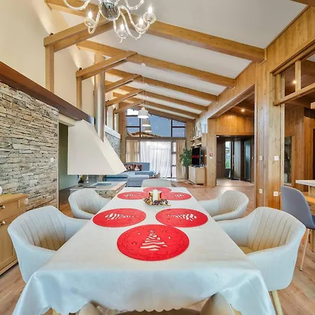 Pirin Golf Lux For & Chill By Kvartiri Ltd * Razlog